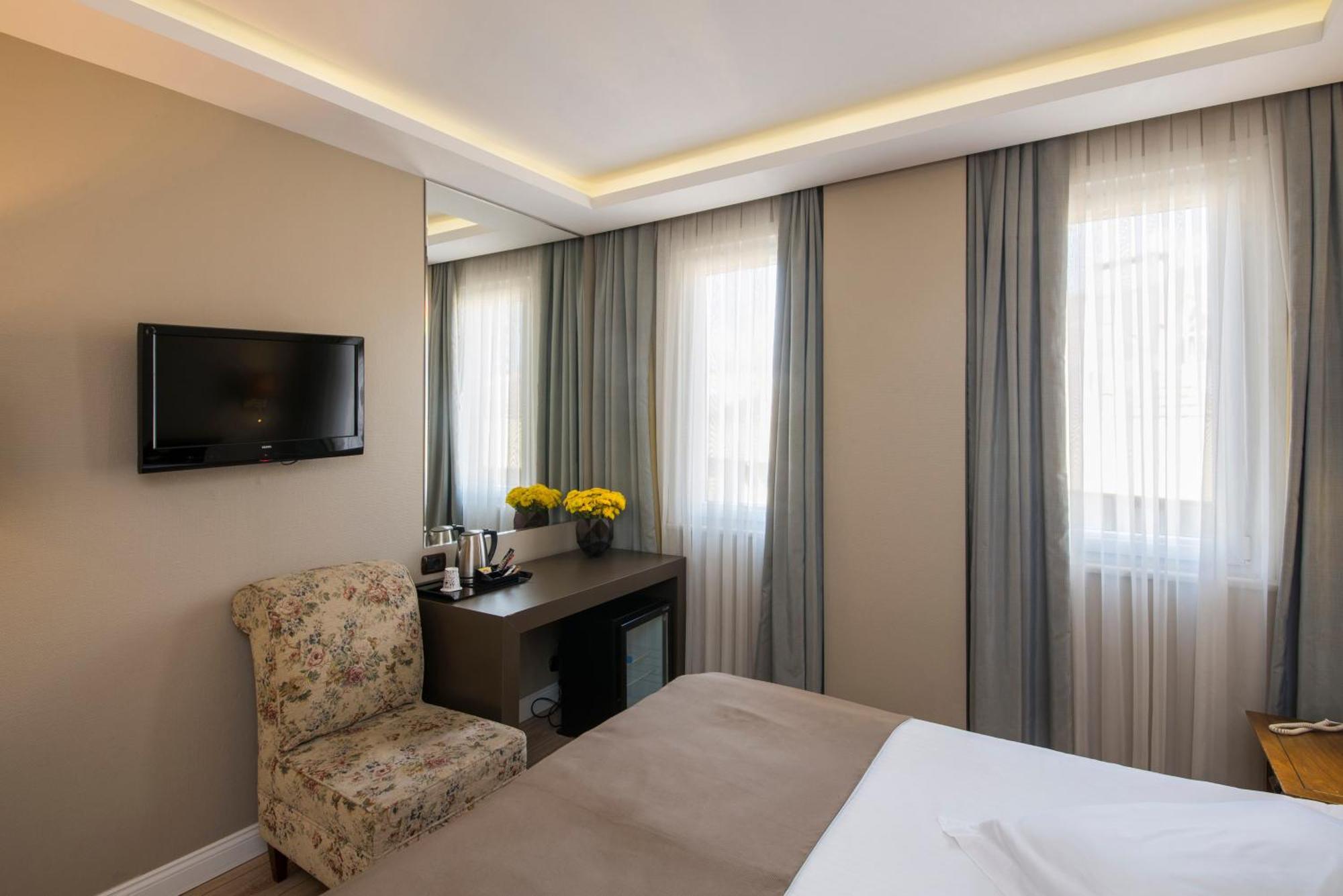 Semsan Hotel Istanbul Exterior foto